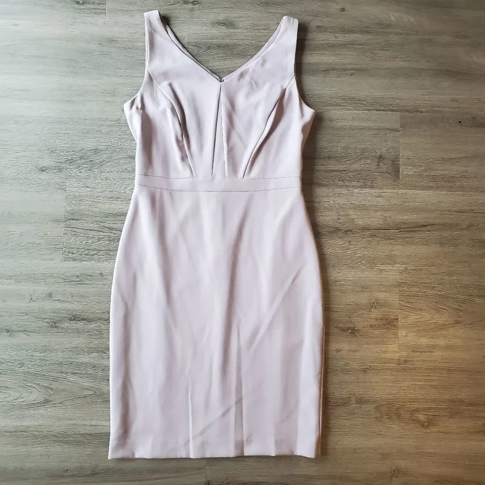 Dress - Picture 1 of 6